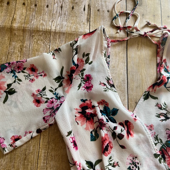 Ash & Violet floral striped romper. small - Picture 3 of 6